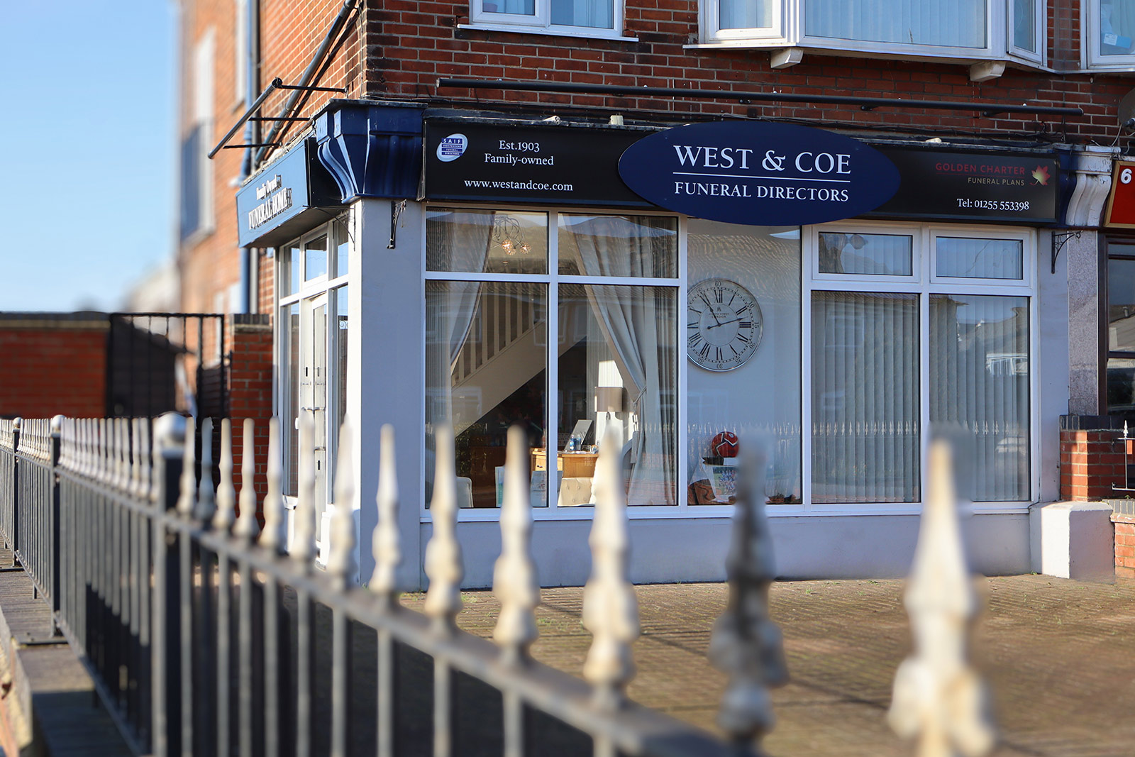Harwich & Dovercourt Funeral Directors | West & Coe